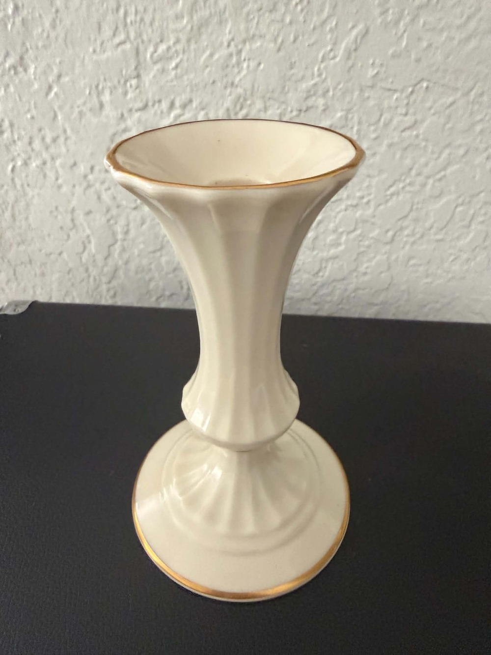 Lenox Cream Ceramic candle holder with Gold Trim